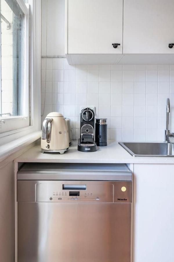 Newtown Nest - Chic Terrace Living Off King Street Holiday home *