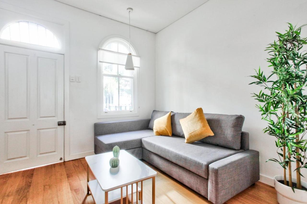 Astounding 3 Bedroom House Surry Hills 2 E-bikes Included