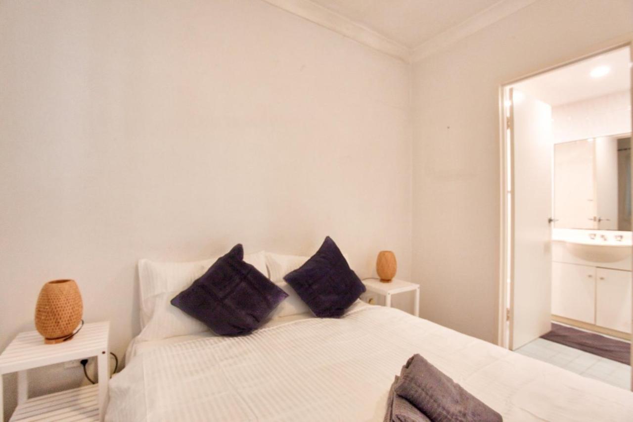 Cozy 2 Bedroom Surry Hills Apartment Sydney