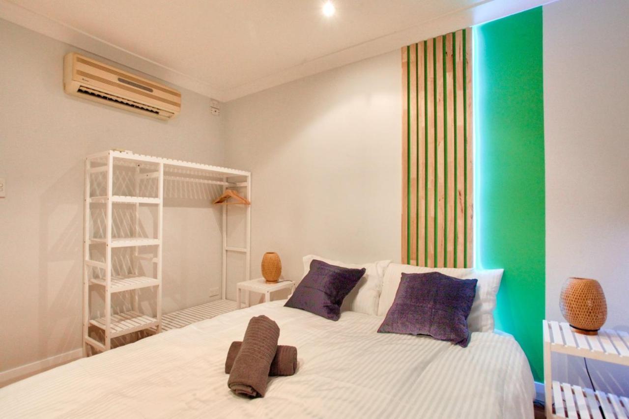Center 2 Bedroom House Pyrmont 2 E-bikes Included Holiday home Sydney