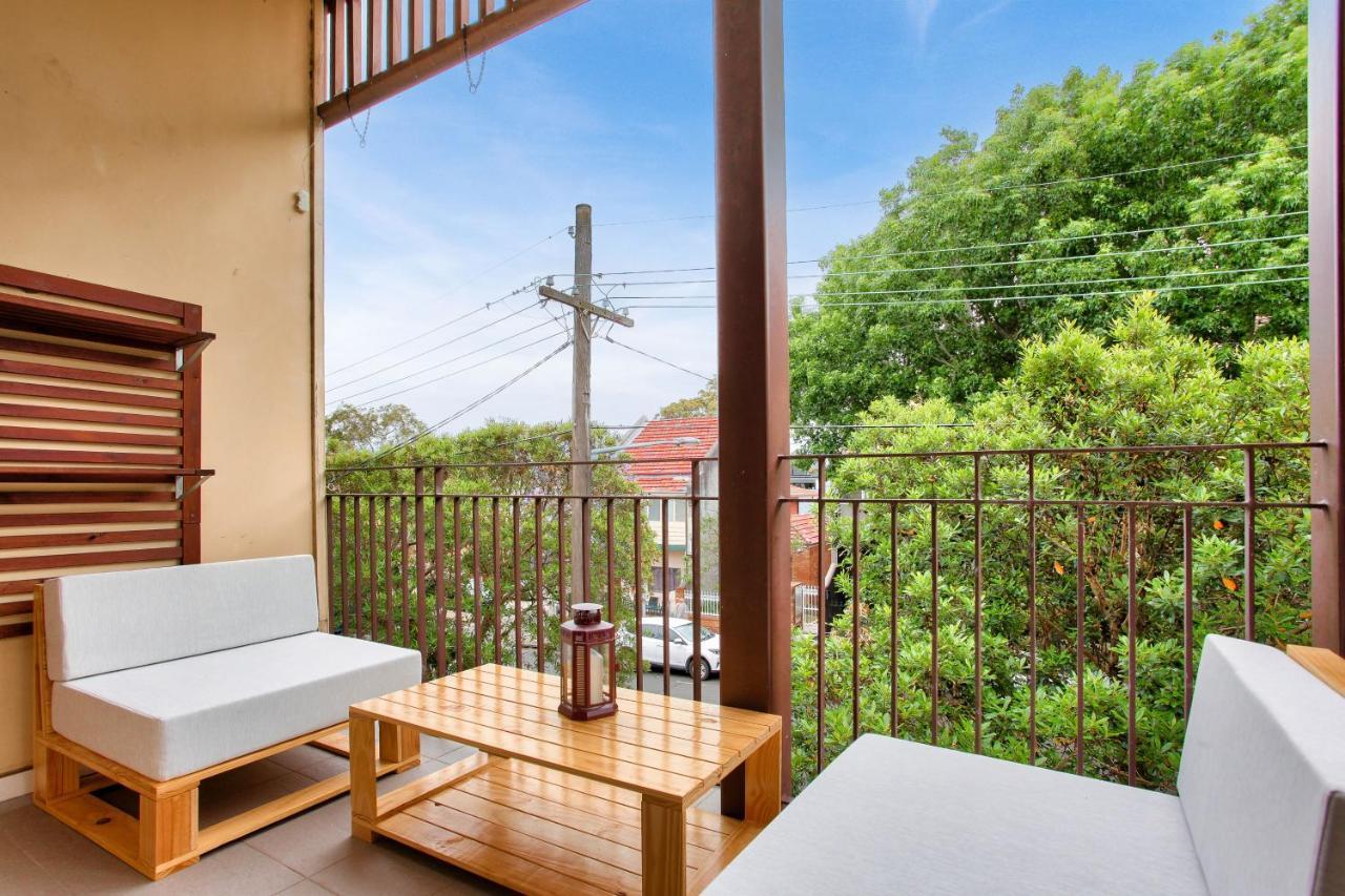 2 Bedroom Newtown Near To Shops 2 * Sydney