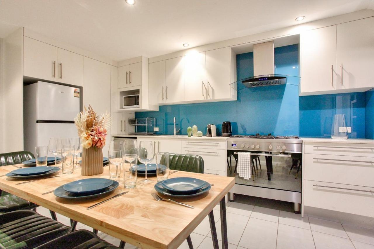 Center 2 Bedroom House Pyrmont 2 E-bikes Included Holiday home