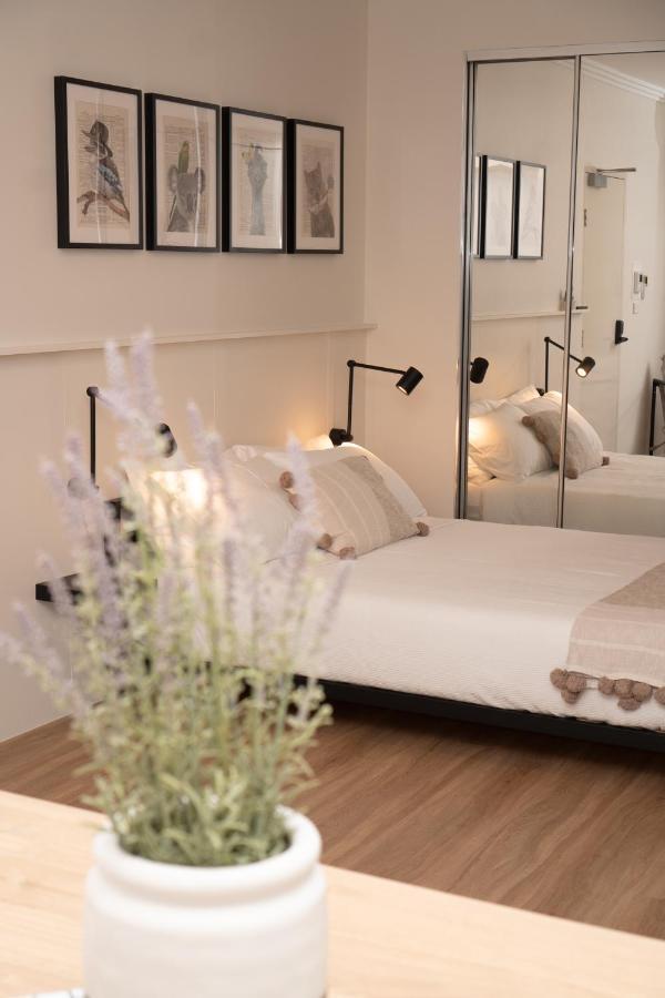 Apartment Prime Spot: Modern Studio+balcony Darling Harbour Sydney