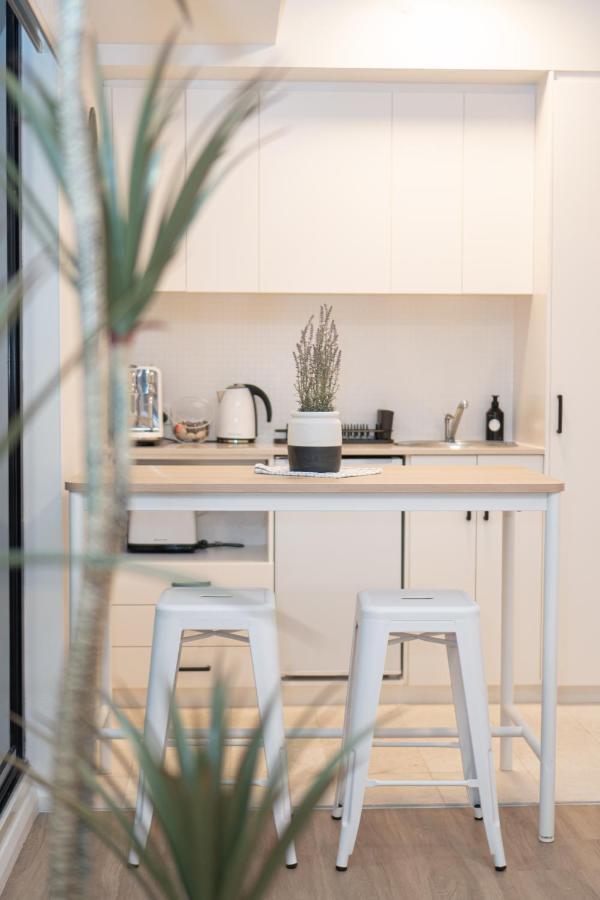 Prime Spot: Modern Studio+balcony Darling Harbour Sydney