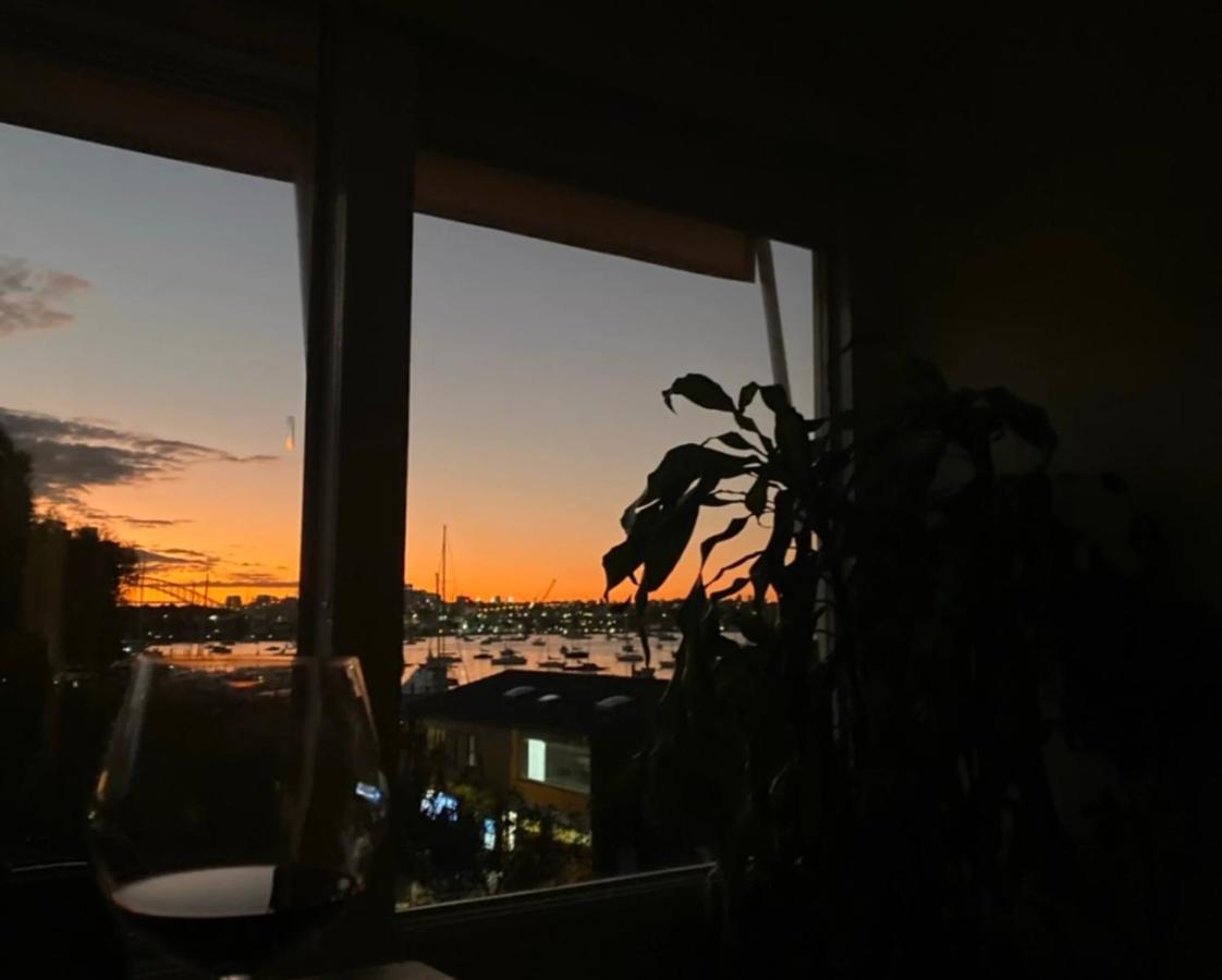 2 Story With Harbour Views *