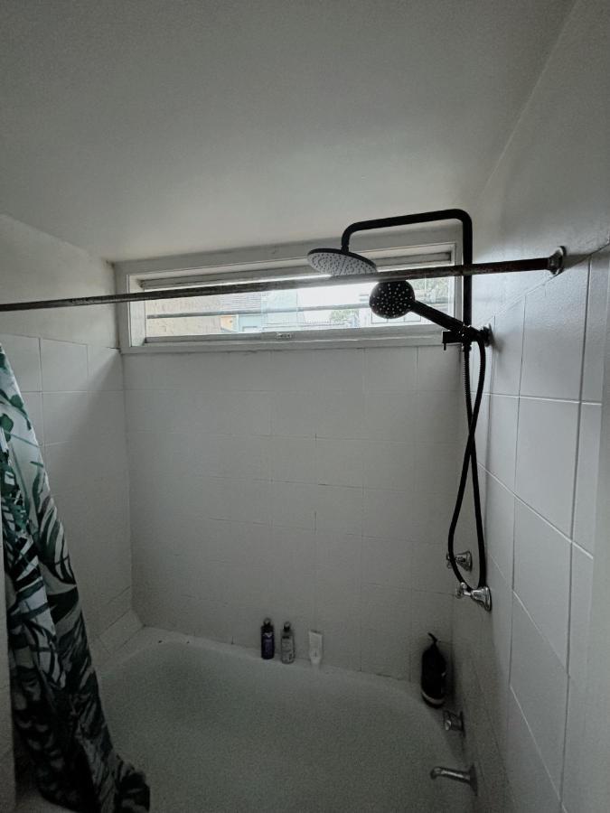 2 Bedrooms Terrace House Homestay *