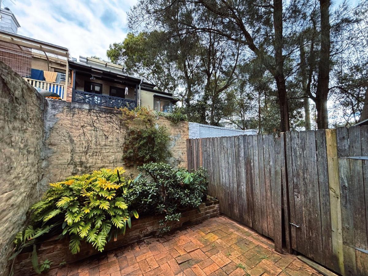 2 Bedrooms Terrace House Homestay Sydney