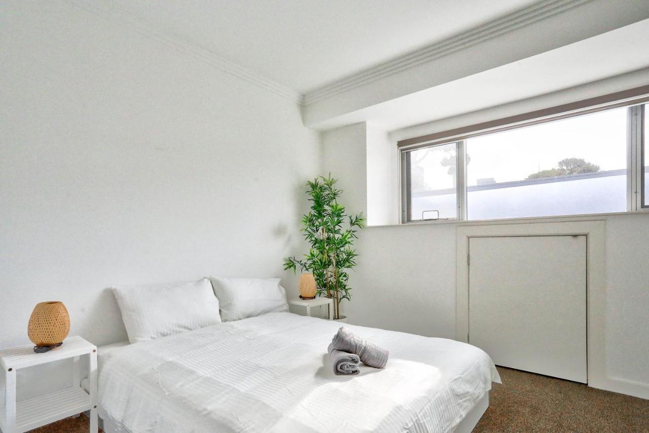 Superb 3 Bedroom Surry Hills