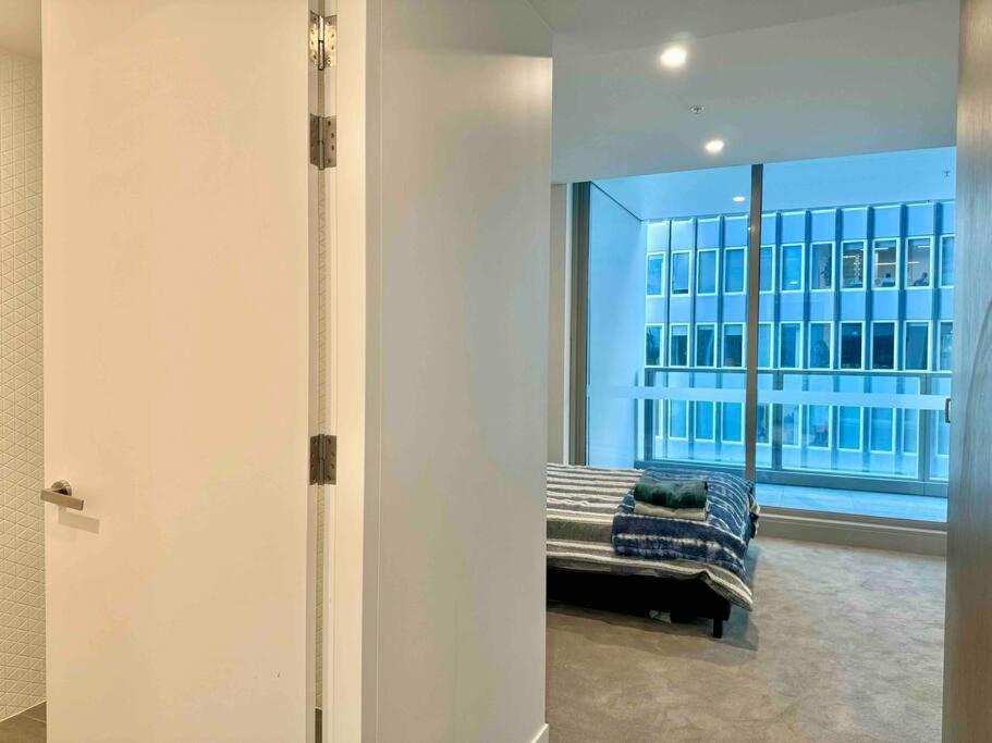 Apartment Heart Of Cbd Air-con Sydney