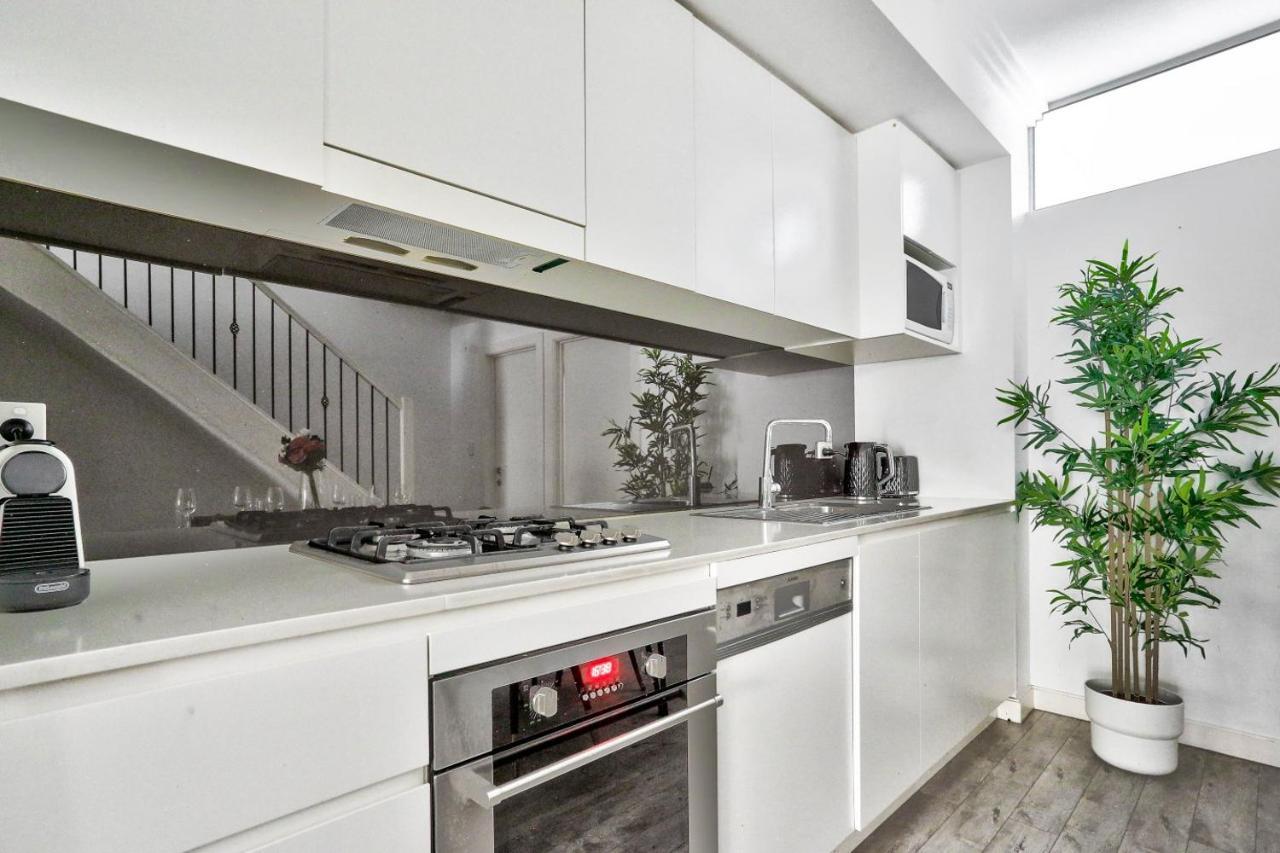 Superb 3 Bedroom Surry Hills *