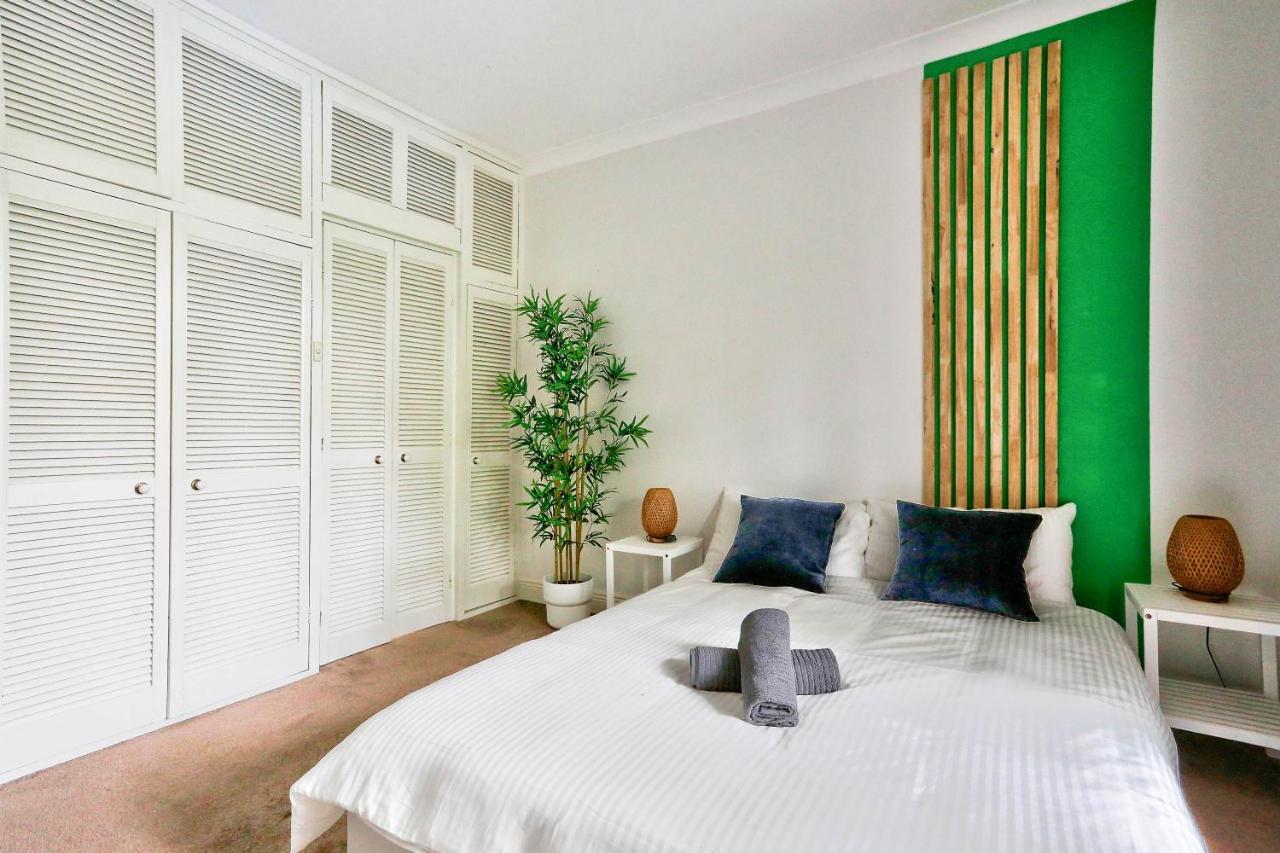 3 Bedroom Darling Harbour - Darghan St 2 2 E-bikes Included