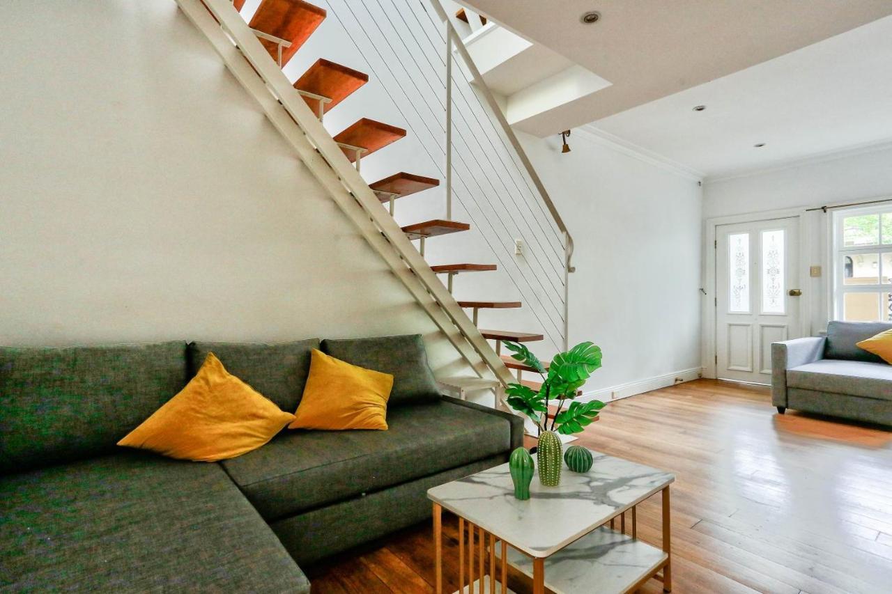 3 Bedroom Darling Harbour - Darghan St 2 2 E-bikes Included Ferienhaus *