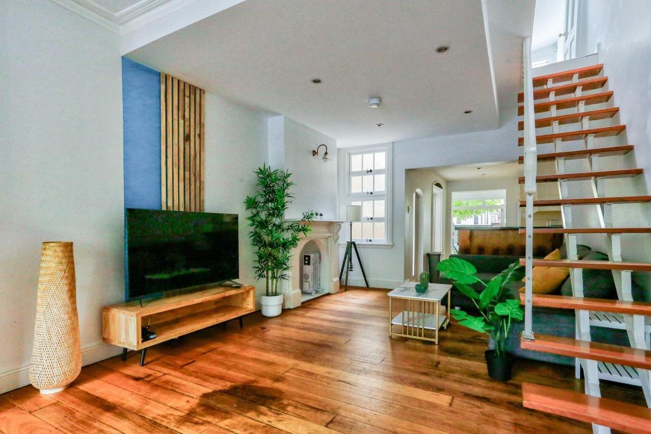Ferienhaus 3 Bedroom Darling Harbour - Darghan St 2 2 E-bikes Included Sydney