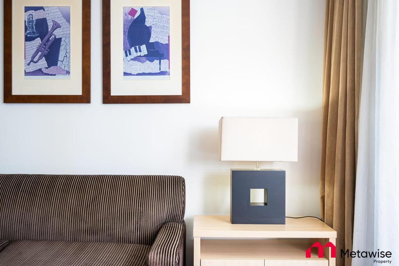 Metawise Chatswood 1bed Next To Station Sydney