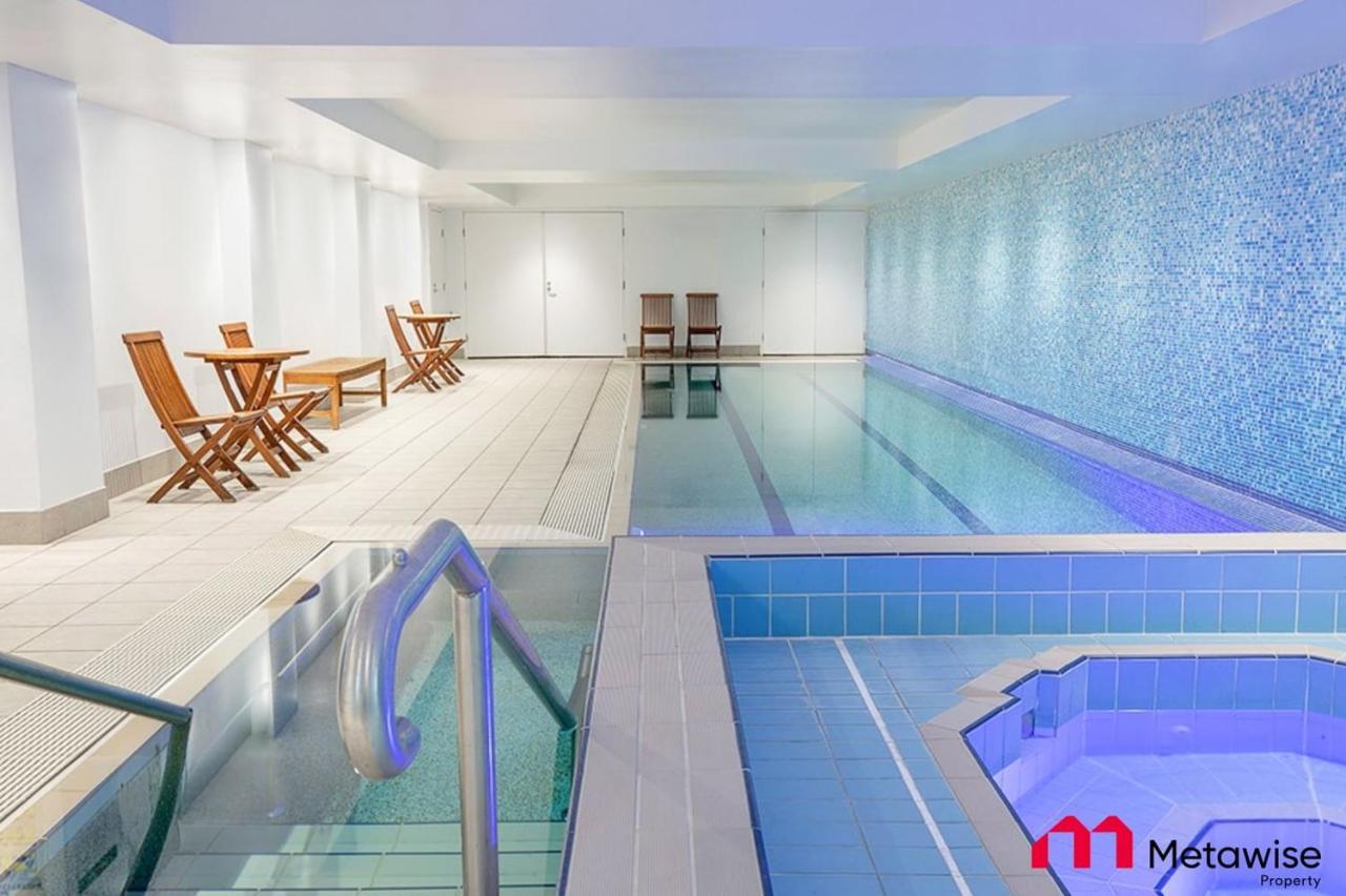 Metawise Chatswood 1bed Next To Station Apartment *
