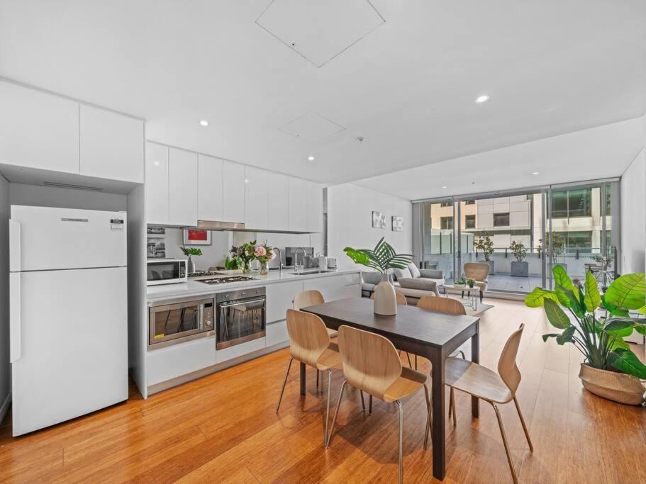 Lovely In The Heart Of Chinatown Apartment *