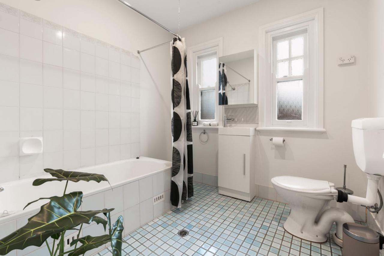 Stunning Terraced Flat Near The Opera House *