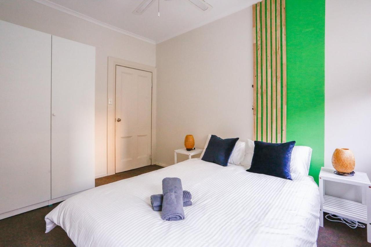 Bahay bakasyunan Superb 2 Bedroom House Darlinghurst 2 E-bikes Included