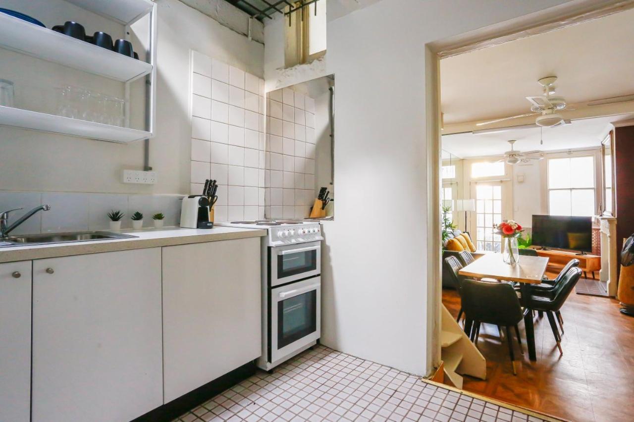 Superb 2 Bedroom House Darlinghurst 2 E-bikes Included Sydney