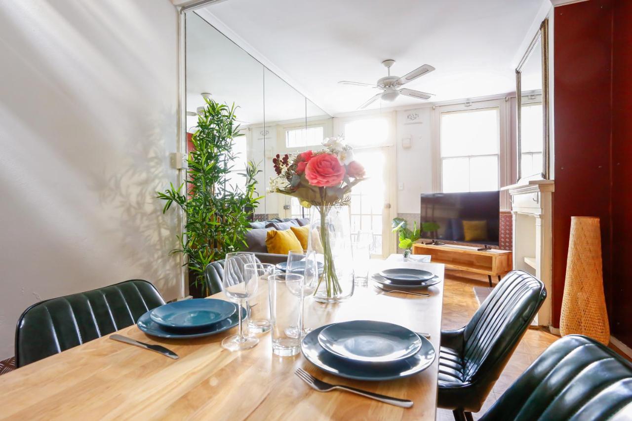 Superb 2 Bedroom House Darlinghurst 2 E-bikes Included