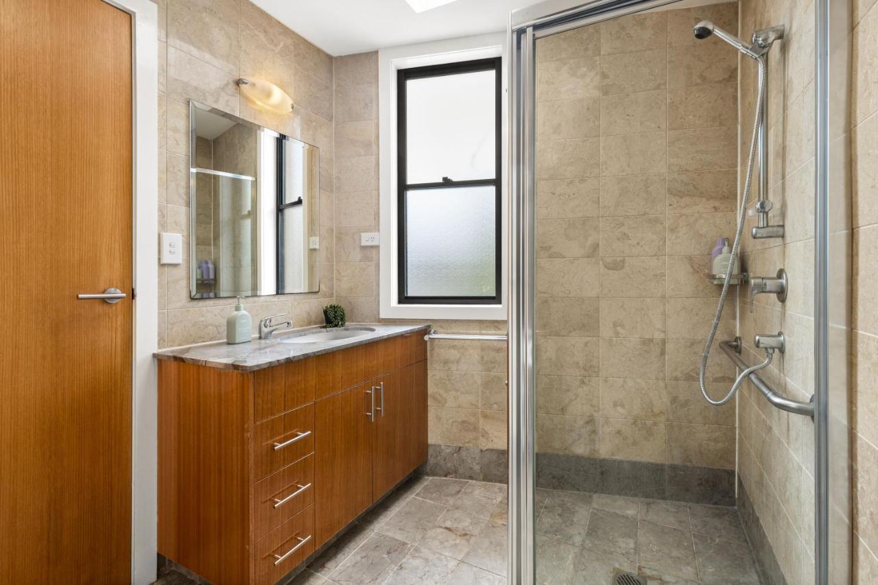 Balmain Retreat - 2br + Study