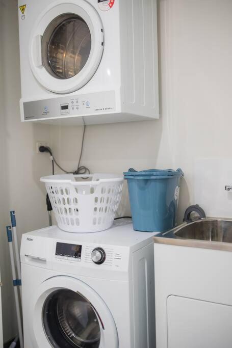 Apartamento Sky-city 3 Min To Train & Shopping& Everything *