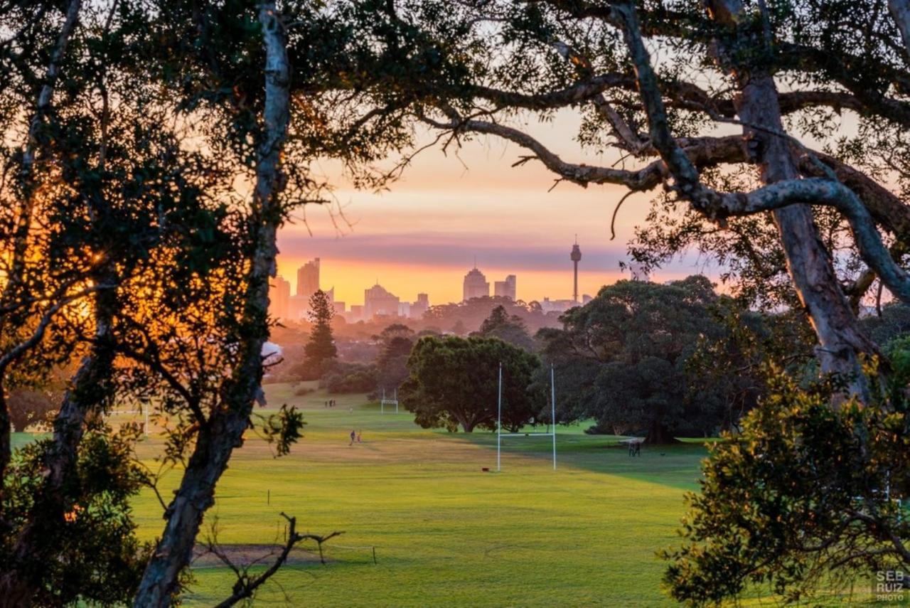 Stunning 2br With Harbour Views In Bondi Junction Sidney