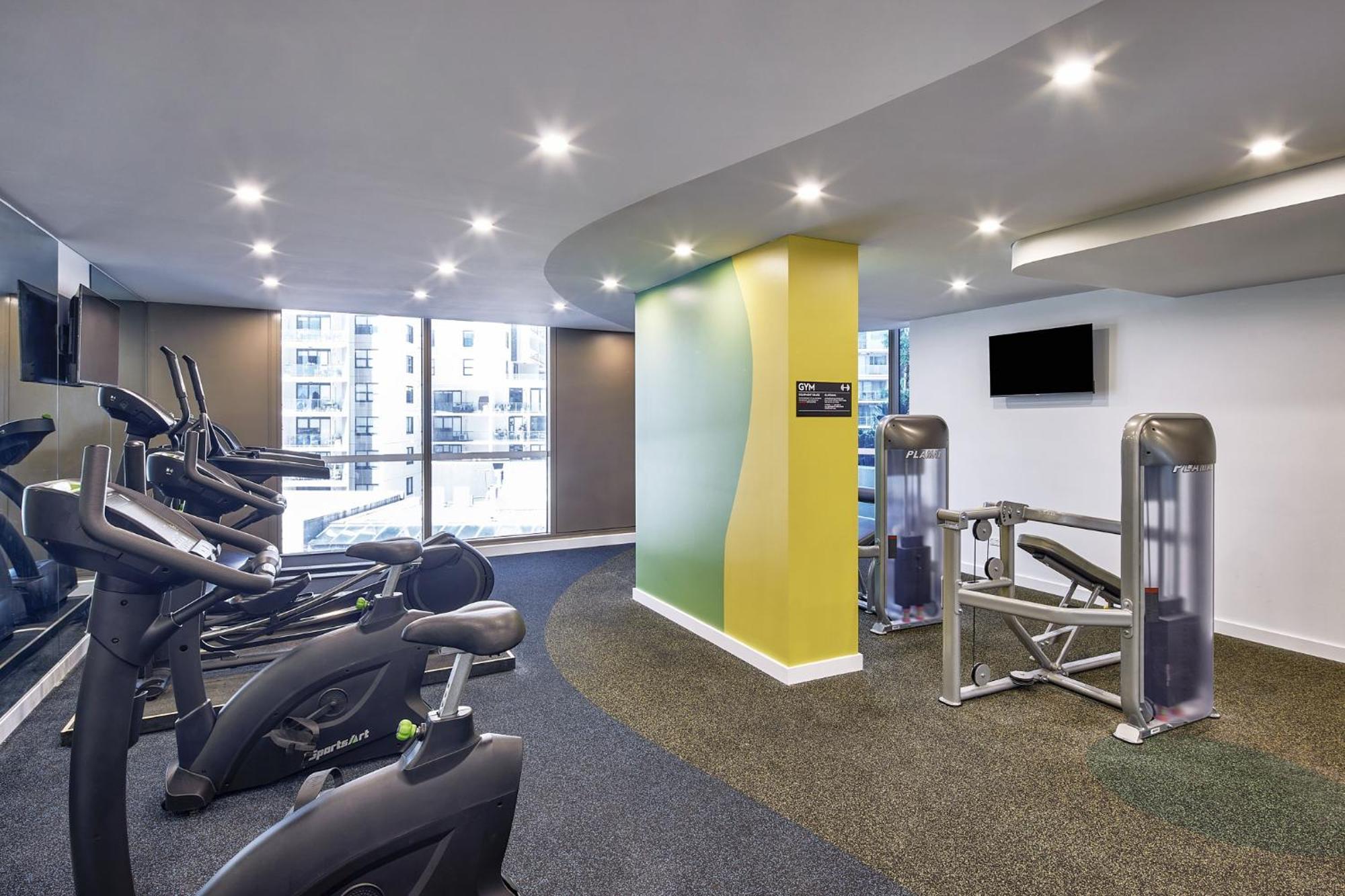 Meriton George Street, Parramatta 4*