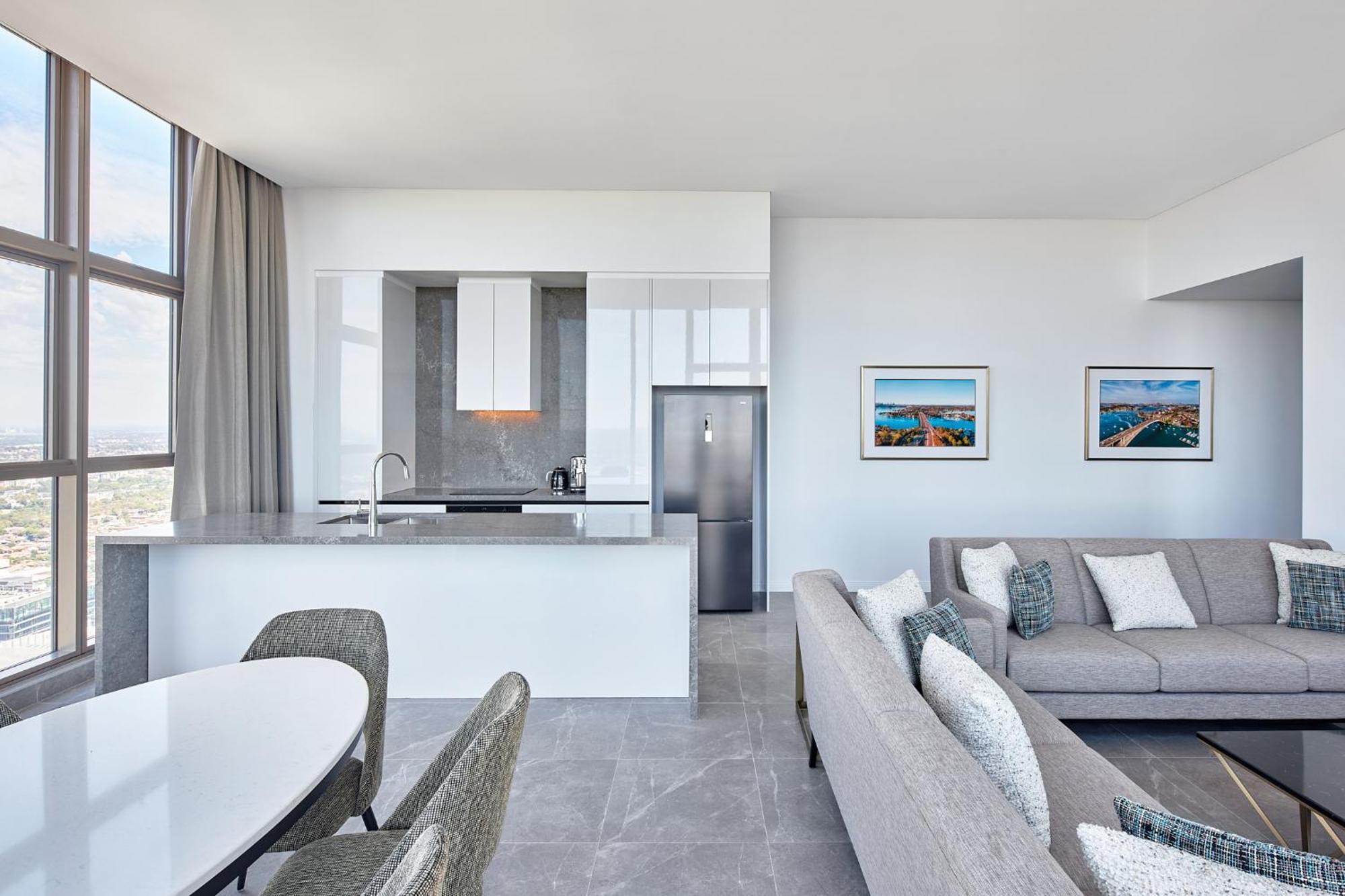Meriton George Street, Parramatta Hotel 4*