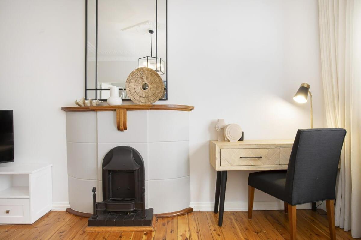 Apartment Coastal Living Just Metres From Coogee Sydney