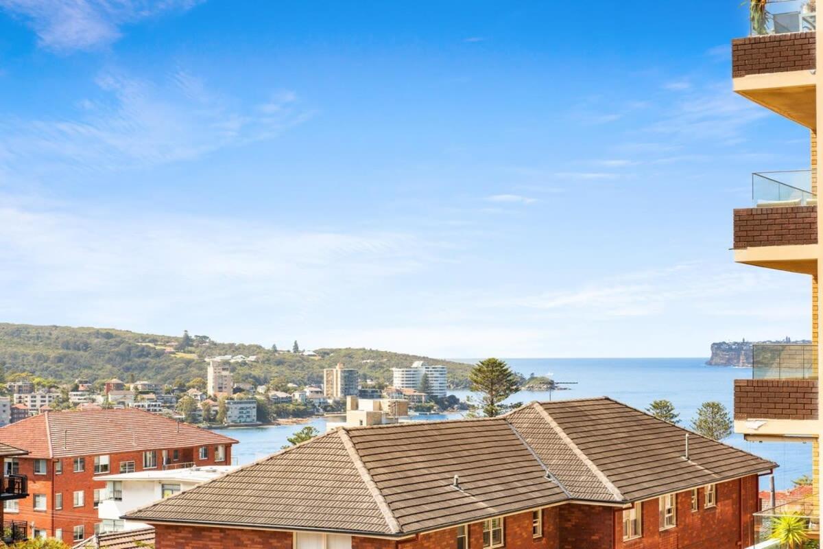 Apartment Bright 2-bed Unit With Parking By The Sydney
