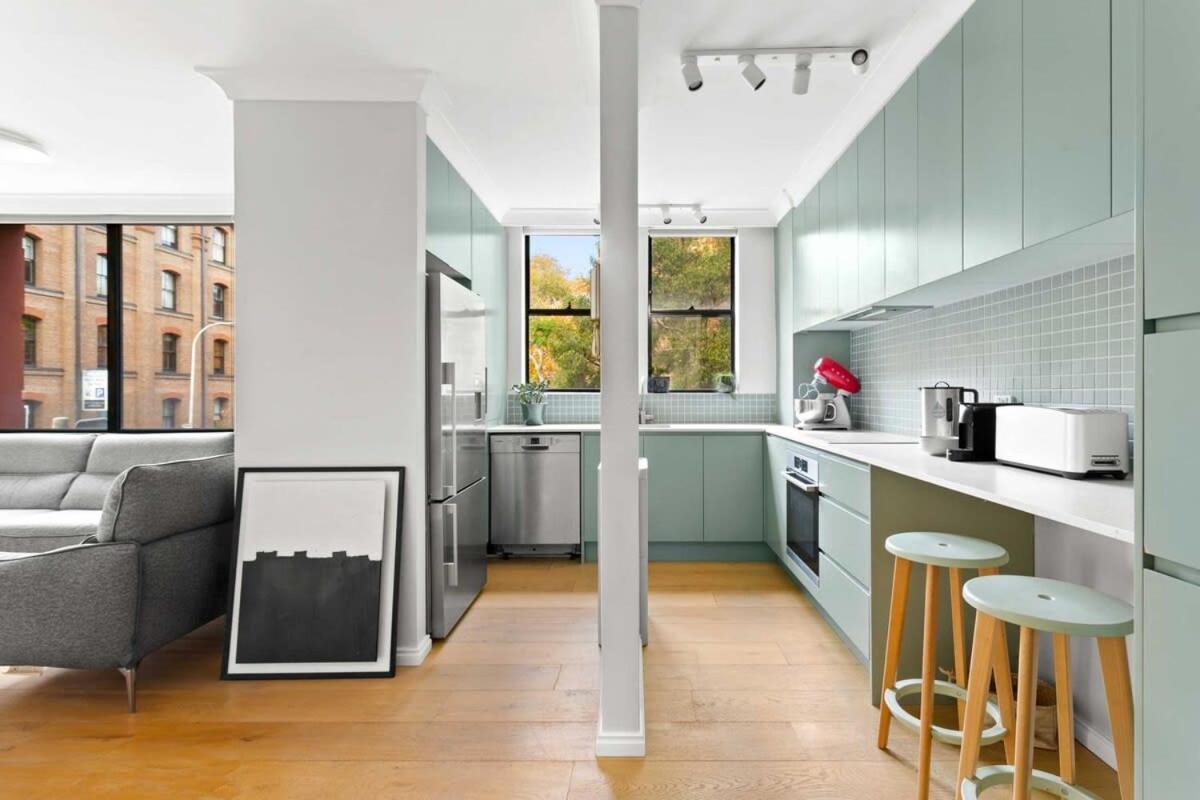 Comfortably Central 2-bed Sydney