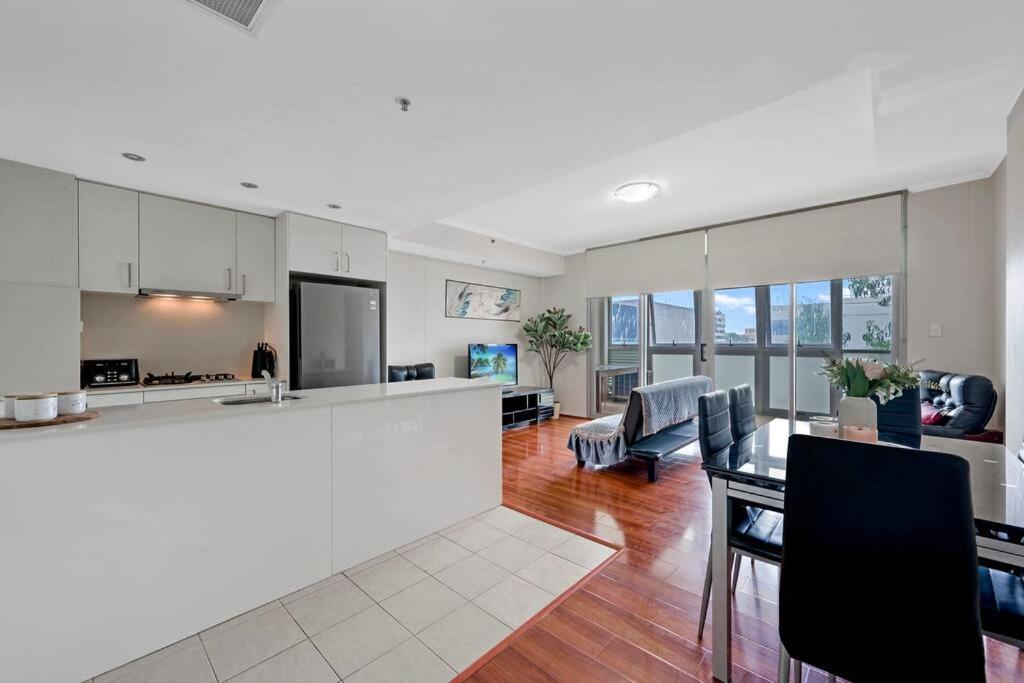 Apartment Super Convenience 2b2b@burwood