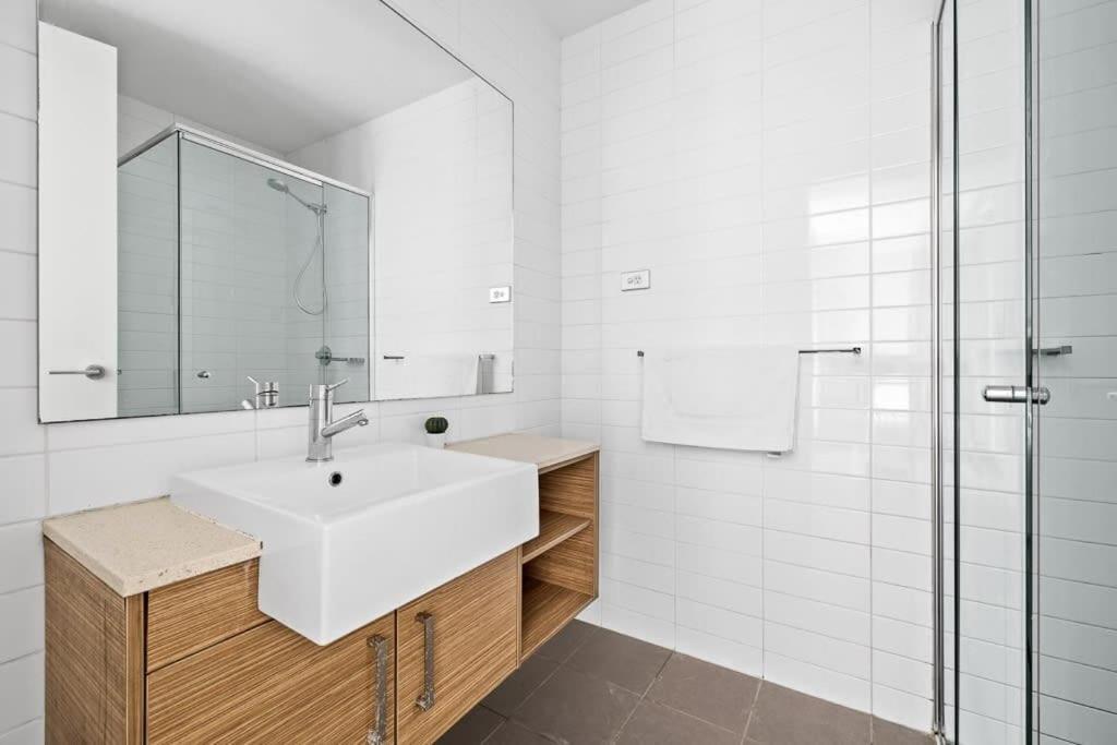 Apartment 2br In Strathfield Sleeps 6 Sydney