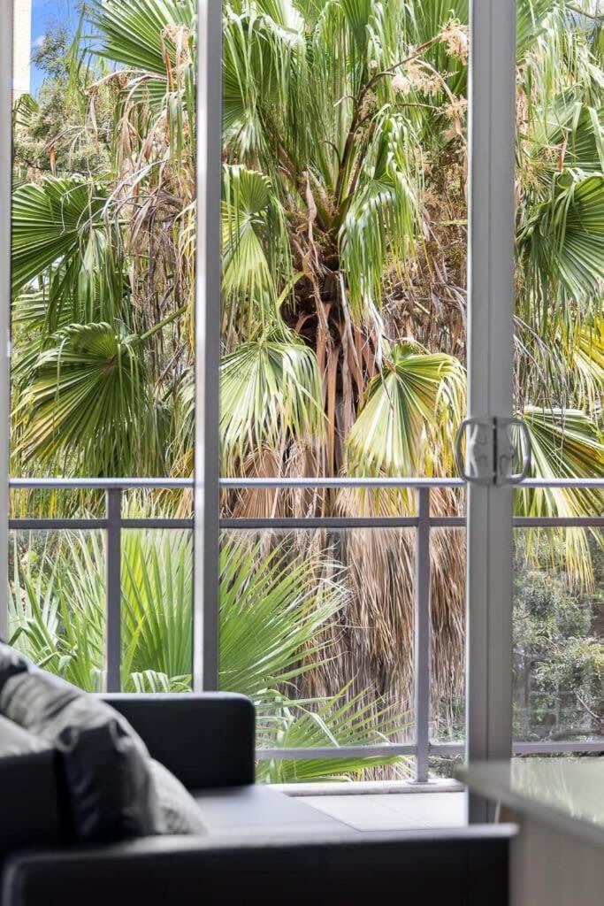 2br In Strathfield Sleeps 6 *