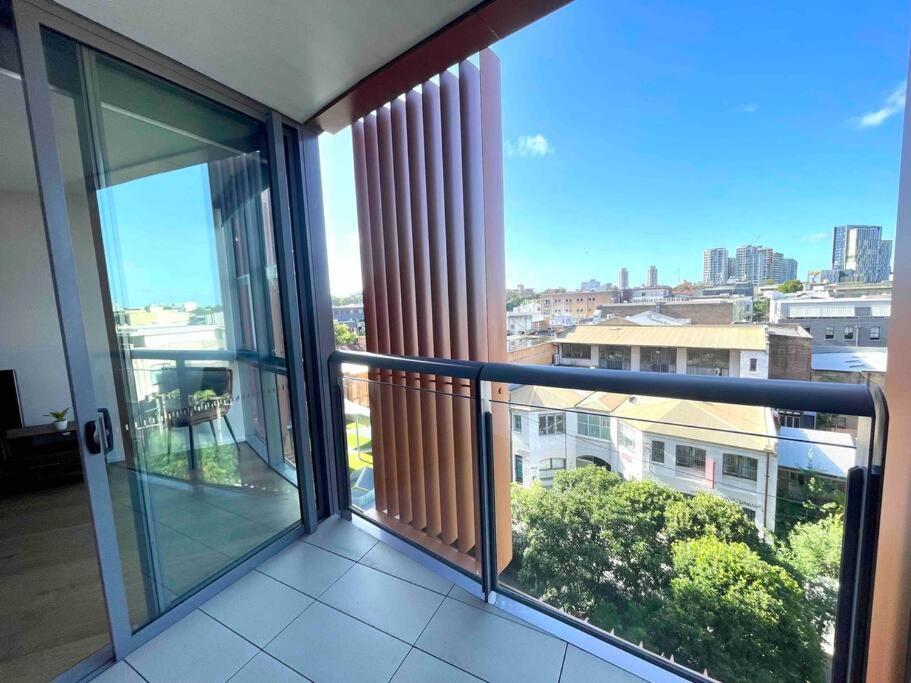 Apartment Side Beauty @ Chippendale 1 Bedroom Aircon *