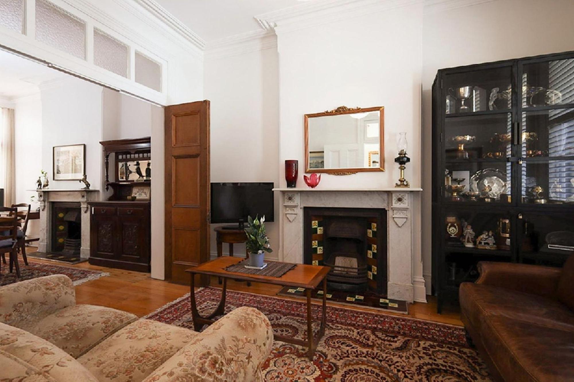 Charming 3-bedroom Terrace In The Heart Of Glebe Holiday home
