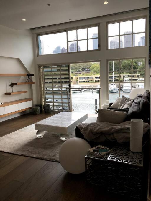 Apartment Harbour View Woolloomooloo *
