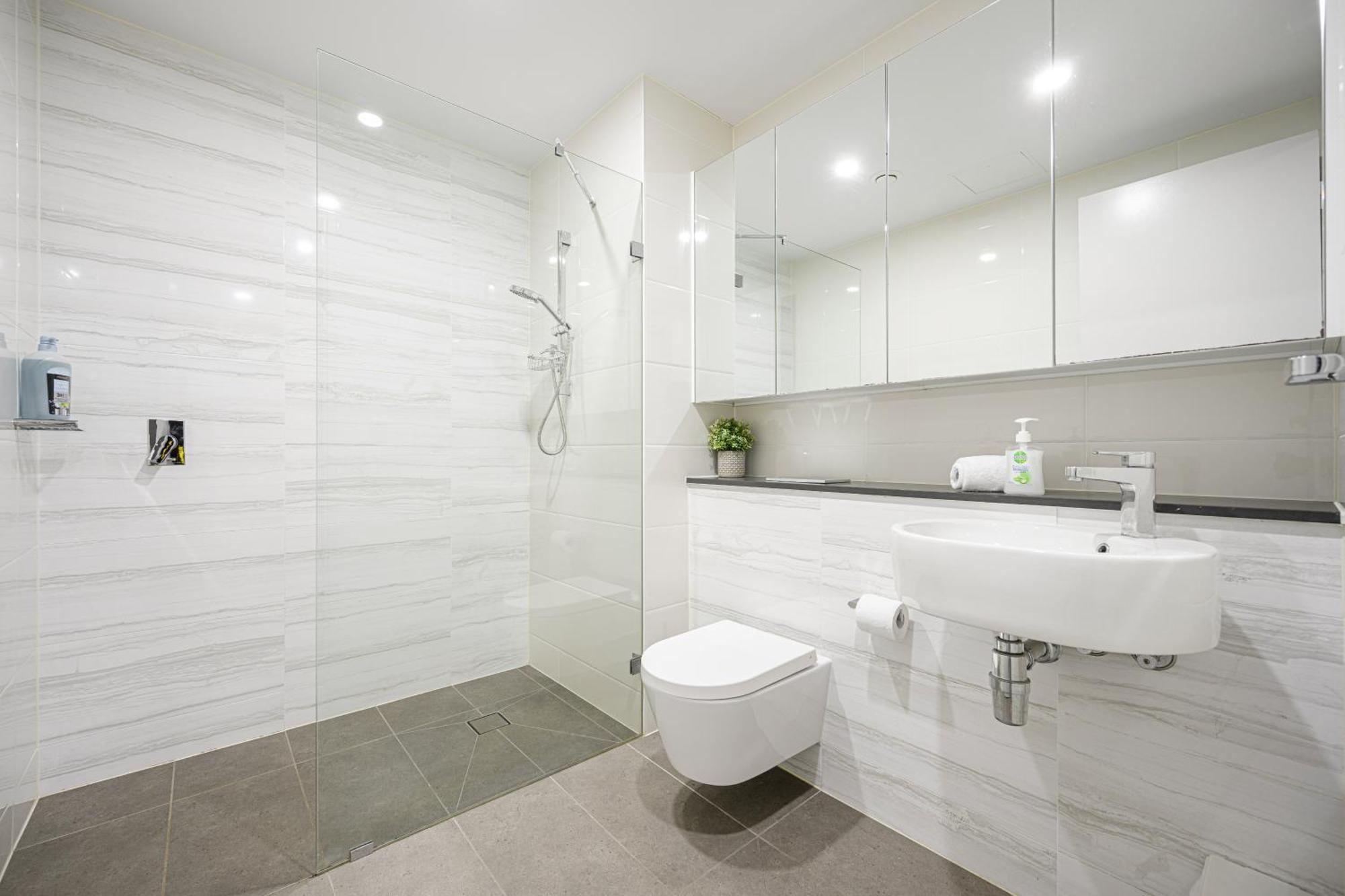 Apartment Zetland Near Shops & Train With Gym&pool For 6ppl *
