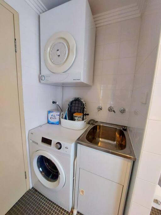 Apartment Perfect And Modern Broadway-chippendale Sydney