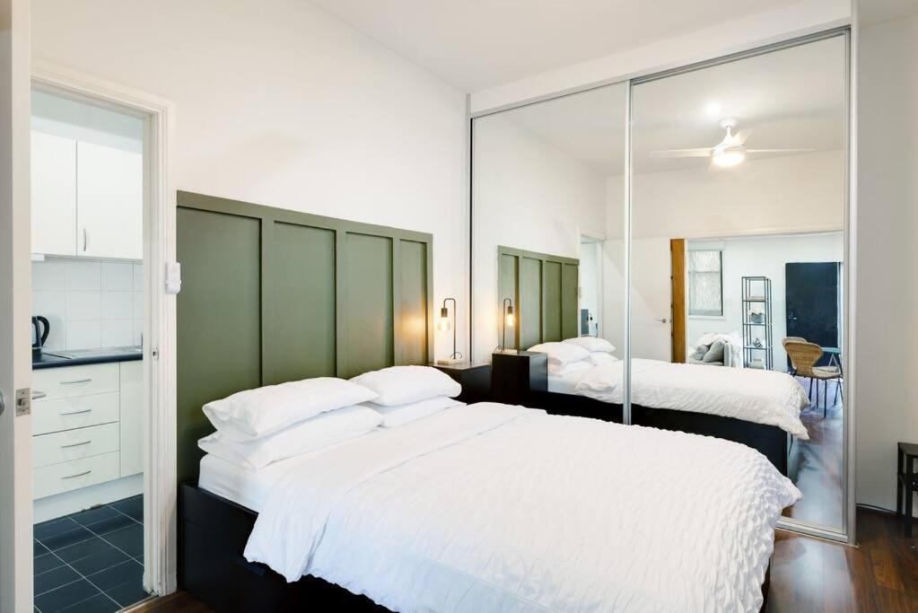 Cute & Cosy - Walk To City, Harbour And Museum Apartamento