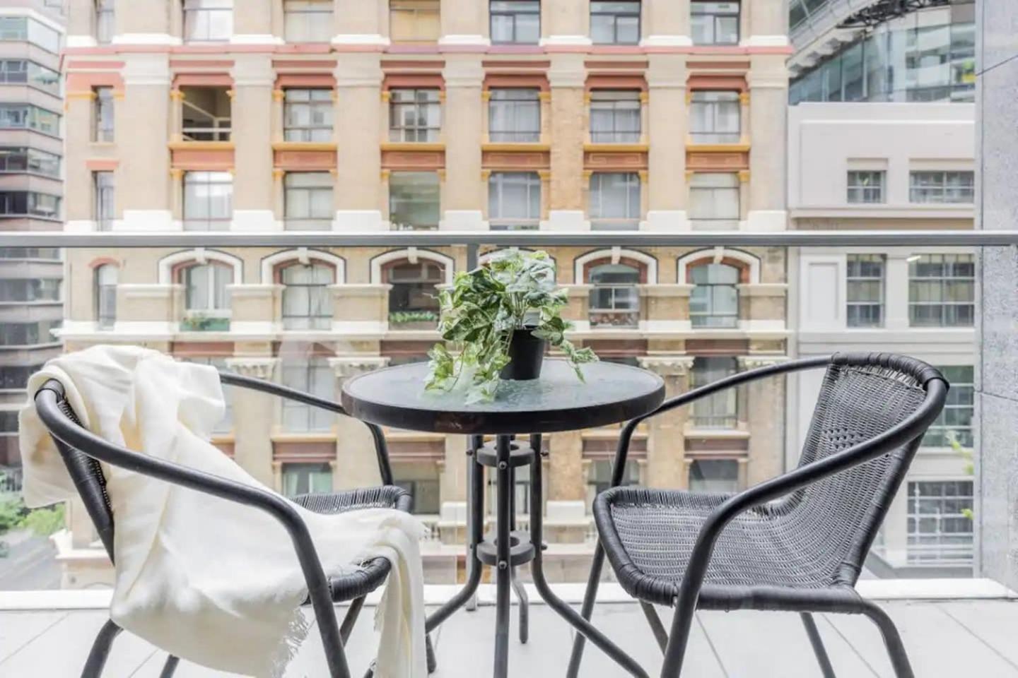 Spacious & Comfy For 6 Next To Darling Harbour Apartment Sydney