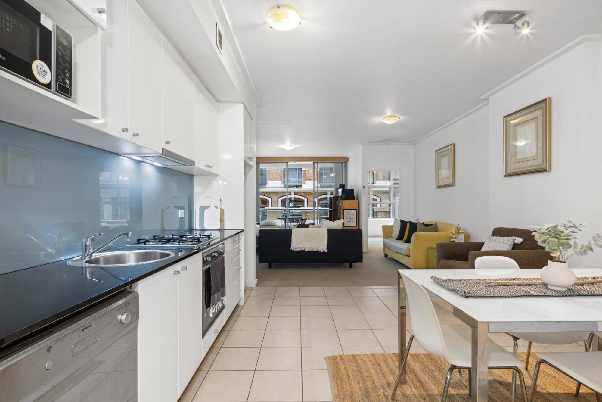Apartment Spacious & Comfy For 6 Next To Darling Harbour Sydney