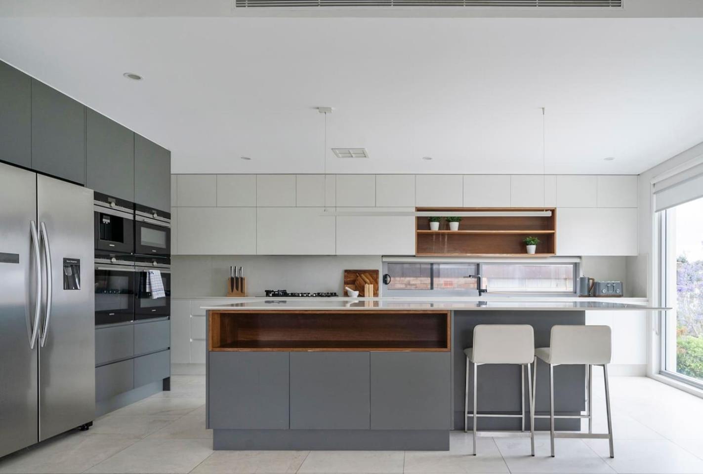 Villa 'starlight' A Slice Of The Hollywood Hills In Bexley *
