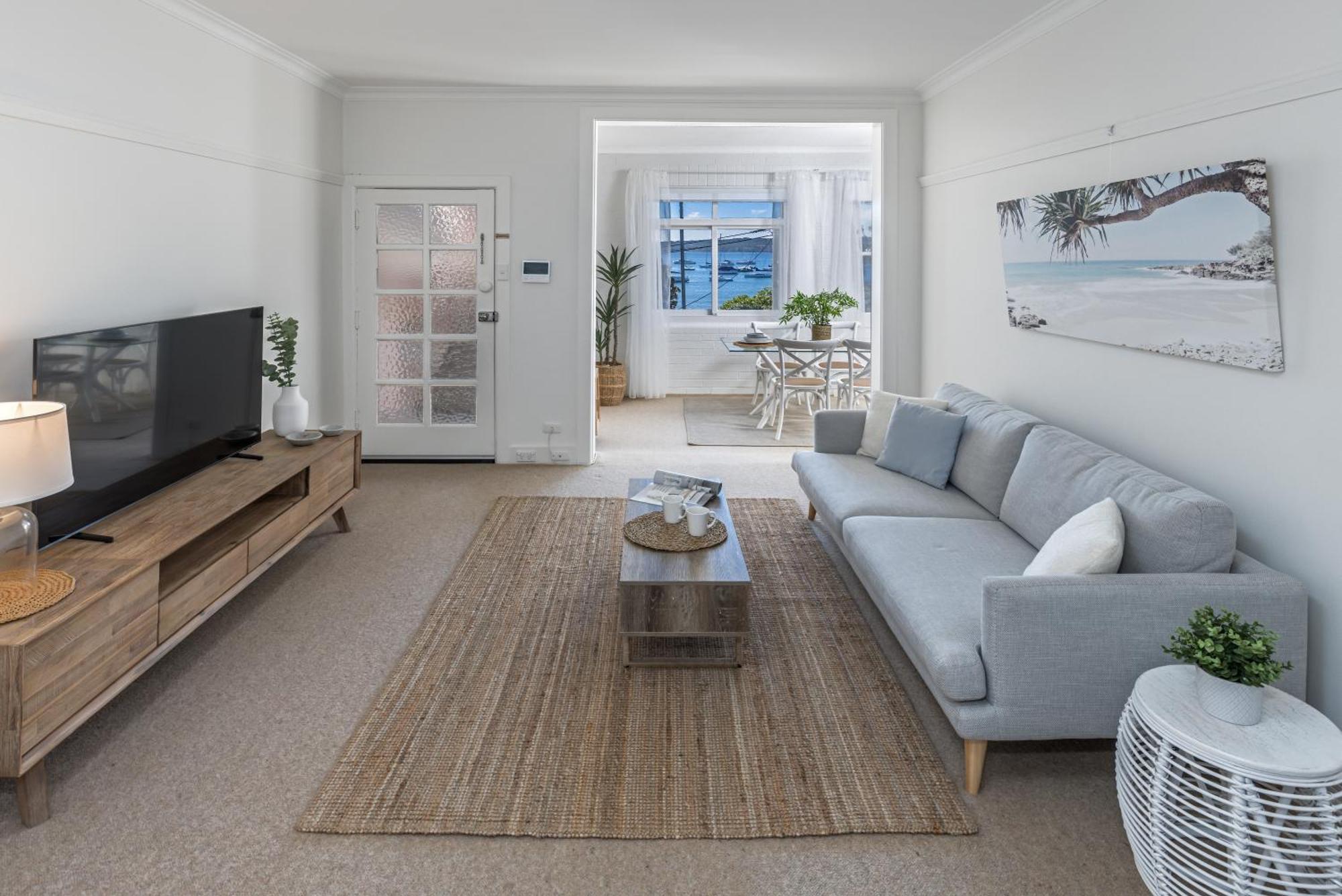 Luxe-coastal Balmoral Beachfront Apartment Sydney