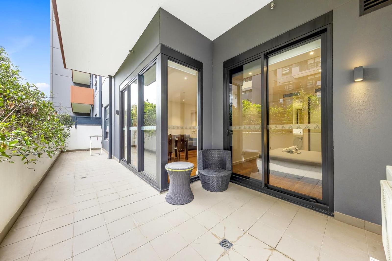 Apartment 2br In Heart Of Burwood Sydney