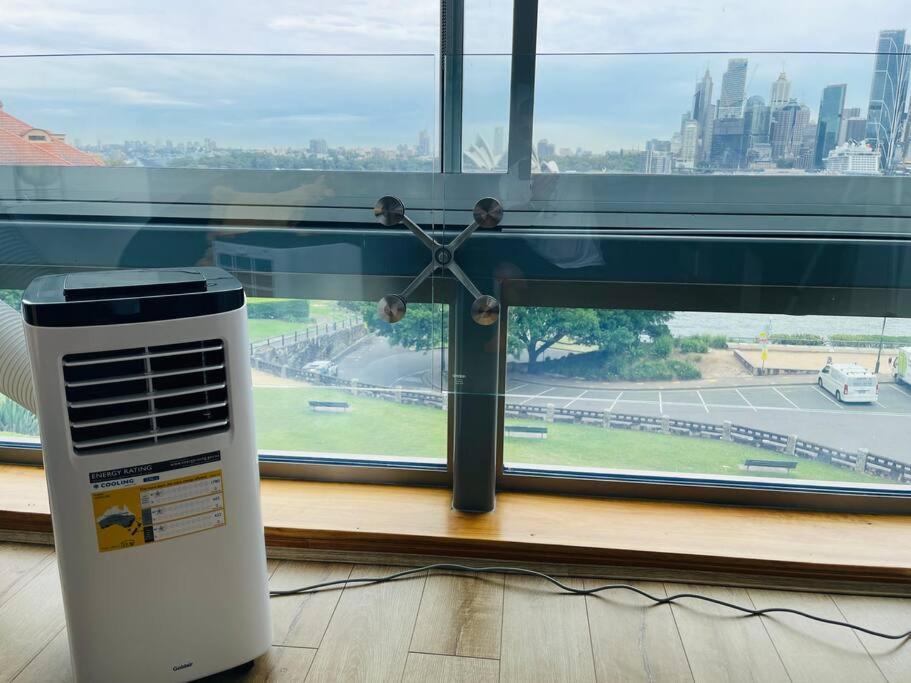 Opera & Harbour Bridge View Penthouse Apartment Sydney