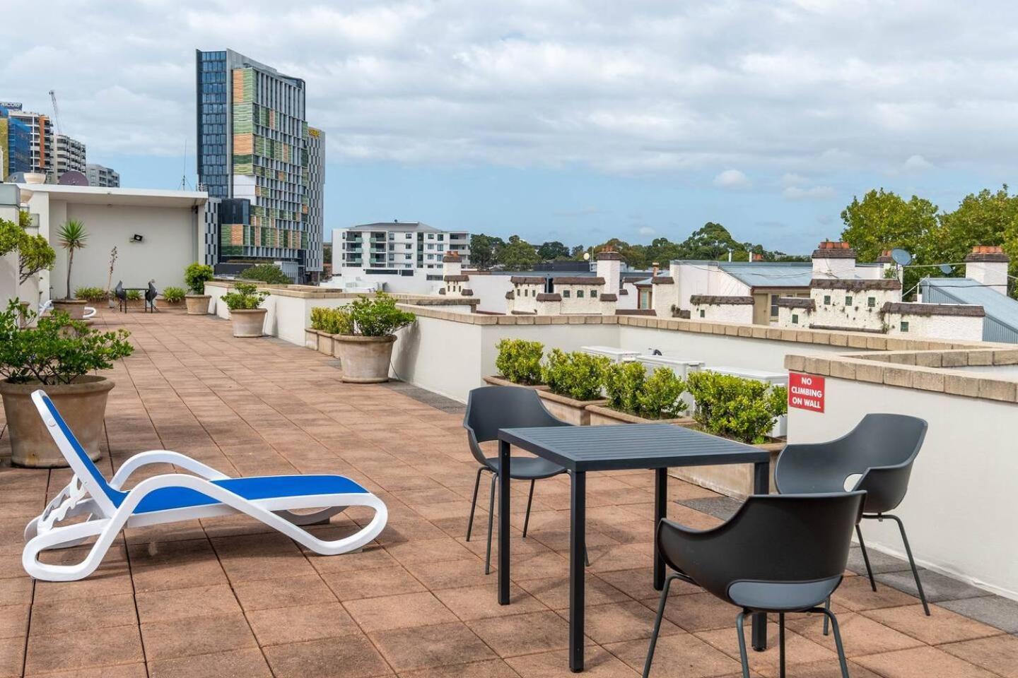 Charming Chippendale Escape With Rooftop Pool * Sydney