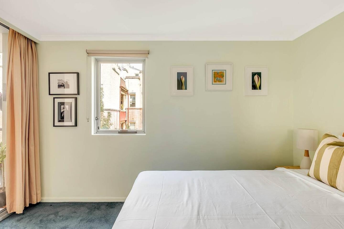 Apartment Charming Chippendale Escape With Rooftop Pool