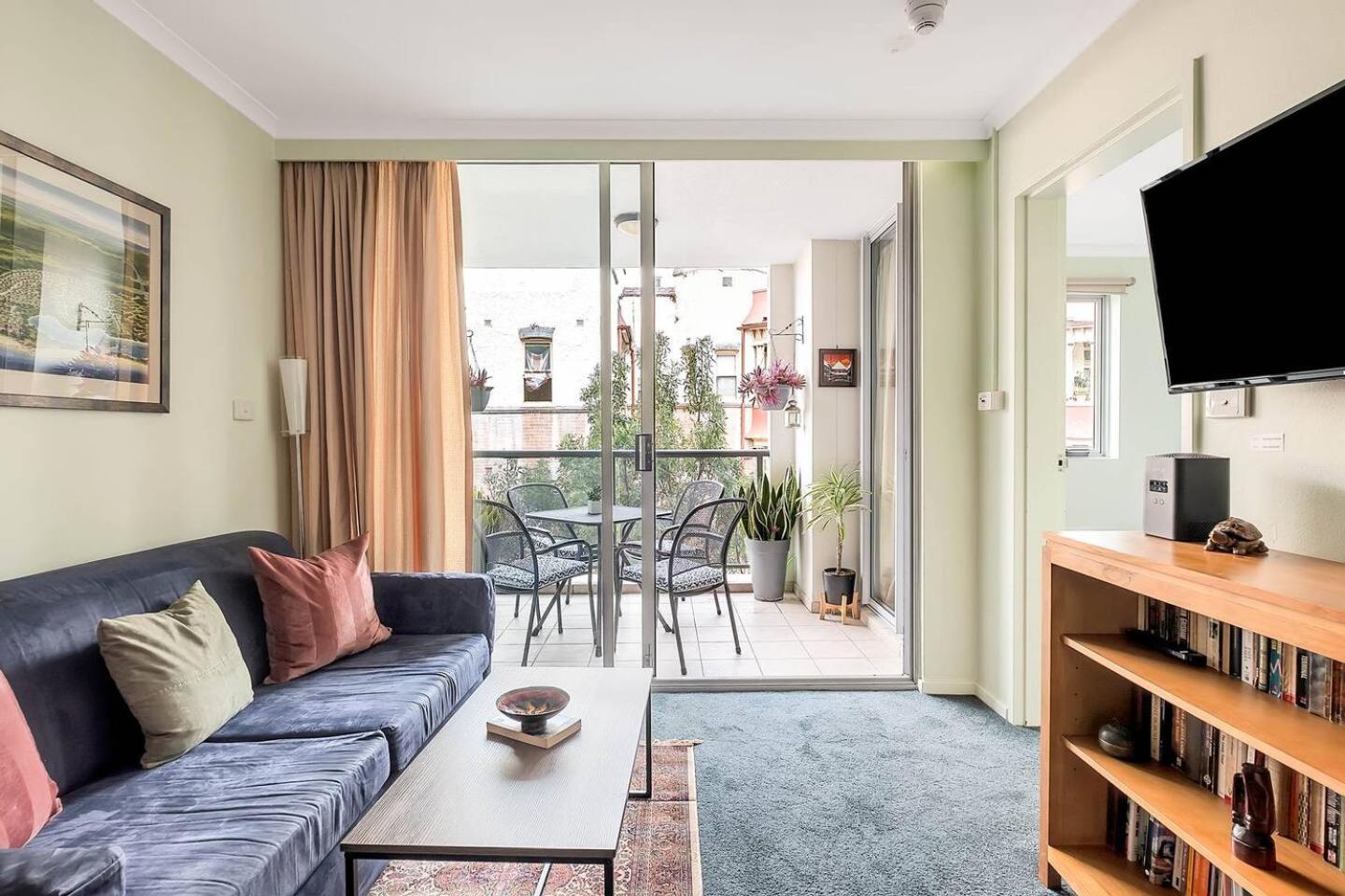 Charming Chippendale Escape With Rooftop Pool Apartment *